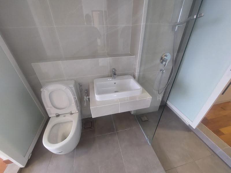 Kondominium untuk Disewa di Codrington Residence - Tony Cheah - Bathroom - PropertyGuru.com.my