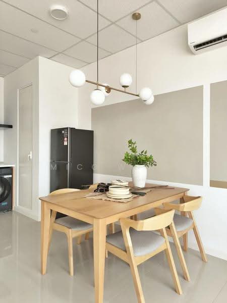 Kediaman Servis untuk Disewa di Edelweiss @ Tropicana Gardens - Mico Wong - Dining Room - PropertyGuru.com.my