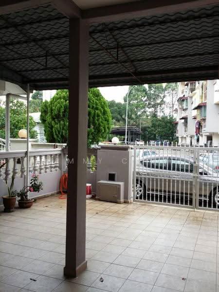 2-storey Terraced House for Sale in Taman Daya (Kepong) - Kimmy Chua - Exterior - PropertyGuru.com.my