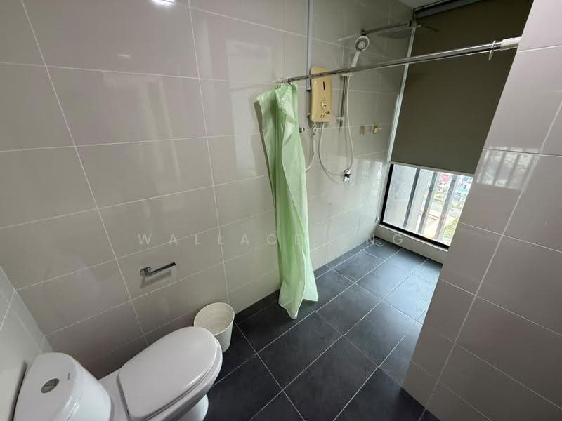 Kediaman Servis untuk Disewa di Southkey Mosaic - Wallace Ang - Bathroom - PropertyGuru.com.my