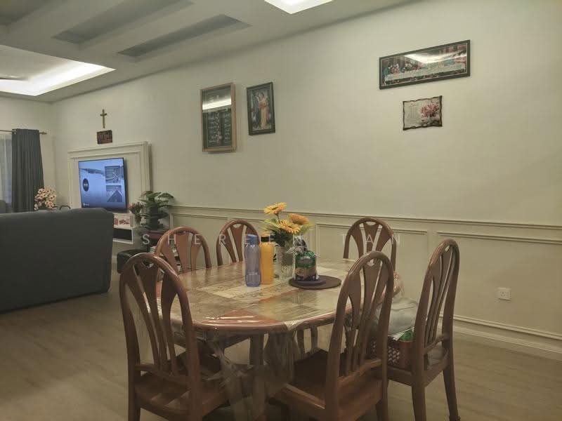Rumah Teres 2-Tingkat untuk Dijual di Klang (Selangor) - Shereen Tan - Dining Room - PropertyGuru.com.my