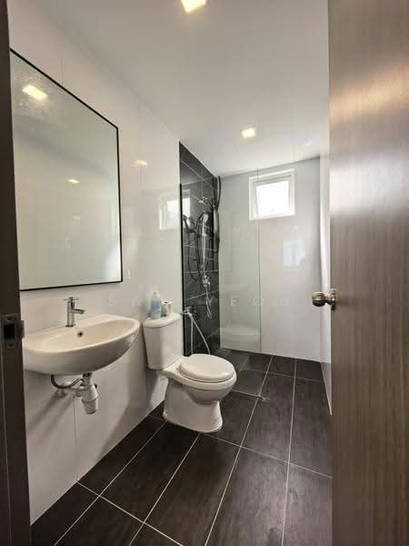 Kondominium untuk Dijual di Zen 6 - Sam Yeoh - Bathroom - PropertyGuru.com.my