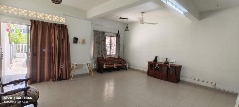 Rumah Teres 2-Tingkat untuk Dijual di Klang (Selangor) - Shereen Tan - Living Room - PropertyGuru.com.my