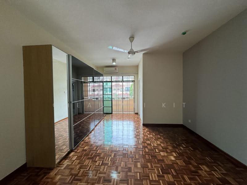 Townhouse for Rent in Sunway Damansara (Kota Damansara) - Cheah Wei Kit - Living Room - PropertyGuru.com.my