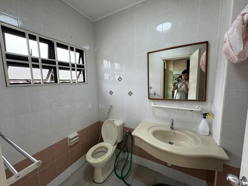 Townhouse for Rent in Sunway Damansara (Kota Damansara) - Cheah Wei Kit - Bathroom - PropertyGuru.com.my
