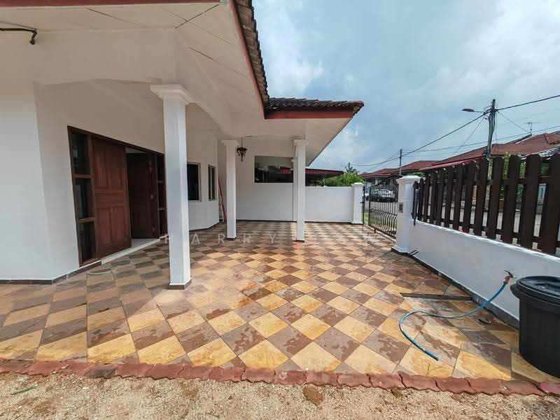 1-storey Terraced House for Sale in Taman Bukit Katil Indah (Bukit Katil) - Harry Law - Exterior - PropertyGuru.com.my