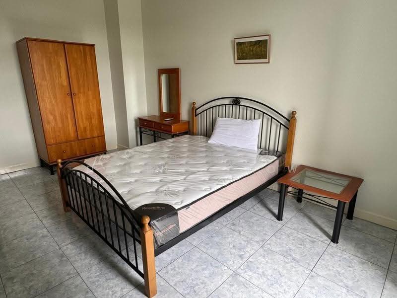 Condominium for Rent at The Straits View Condominium - Dominic Chow - Bedroom - PropertyGuru.com.my