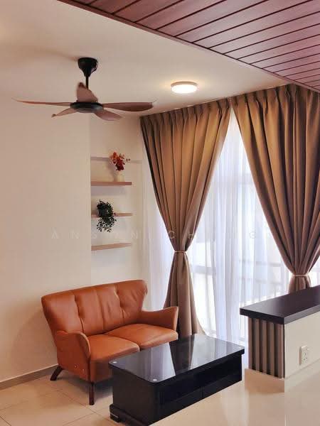 Kediaman Servis untuk Disewa di Midas @ Seri Alam - Anson Chong - Living Room - PropertyGuru.com.my