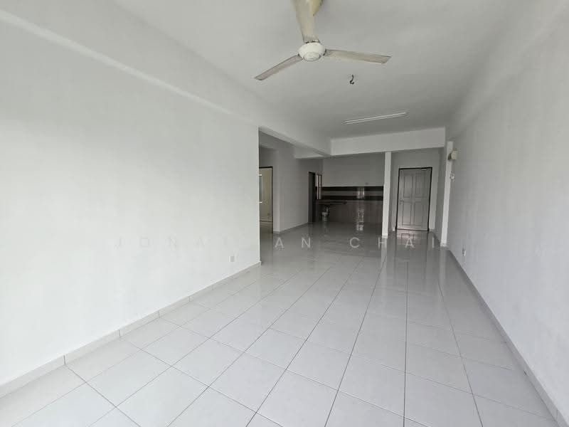 Apartment for Sale at Pangsapuri Damai - Jonathan Chai - Living Room - PropertyGuru.com.my