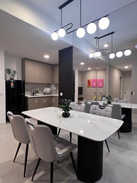 Kediaman Servis untuk Disewa di Teja @ Subang Jaya City Centre (SJCC) - Jenson Low - Dining Room - PropertyGuru.com.my