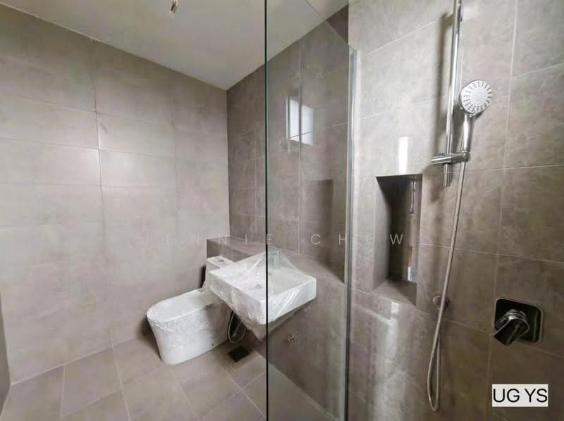 Semi-Detached House for Sale in Telok Panglima Garang (Selangor) - Jennie Chew - Bathroom - PropertyGuru.com.my