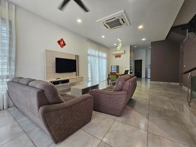 Rumah Berkembar untuk Disewa di Austin (Johor Bahru) - Wallace Ang - Living Room - PropertyGuru.com.my