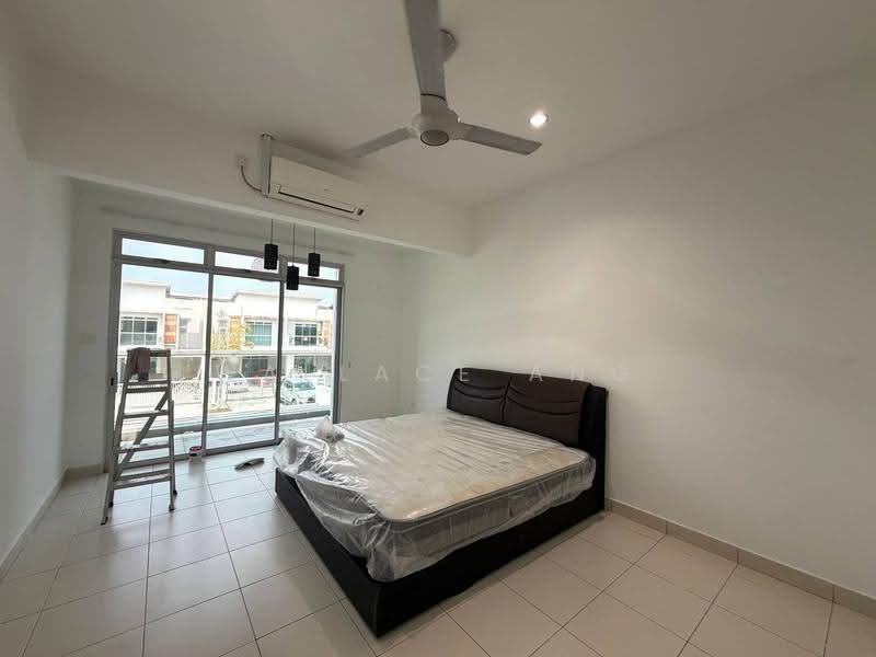 Rumah Teres 2-Tingkat untuk Disewa di Iskandar Puteri (Nusajaya) (Johor) - Wallace Ang - Bedroom - PropertyGuru.com.my