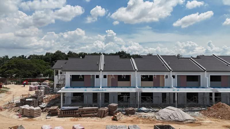 Rumah Teres 2-Tingkat untuk Dijual di Pekan Meru (Kapar) - Jonathan Chai - PropertyGuru.com.my