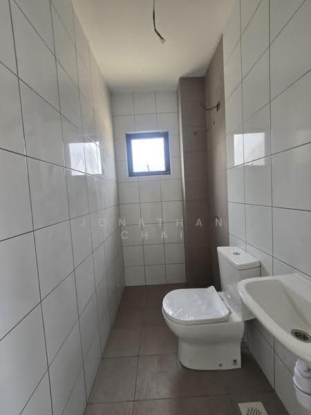 Rumah Teres 2-Tingkat untuk Dijual di Pekan Meru (Kapar) - Jonathan Chai - PropertyGuru.com.my