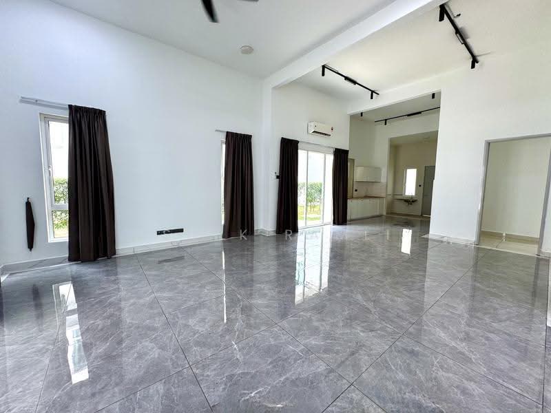 Semi-Detached House for Sale in Bandar Bukit Raja (Klang) - Ishak Ramli - Living Room - PropertyGuru.com.my