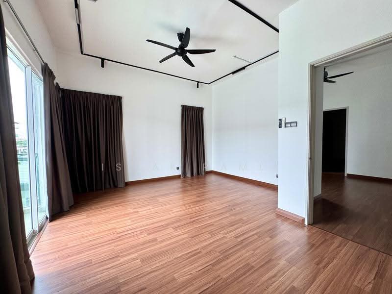 Semi-Detached House for Sale in Bandar Bukit Raja (Klang) - Ishak Ramli - Interior - PropertyGuru.com.my