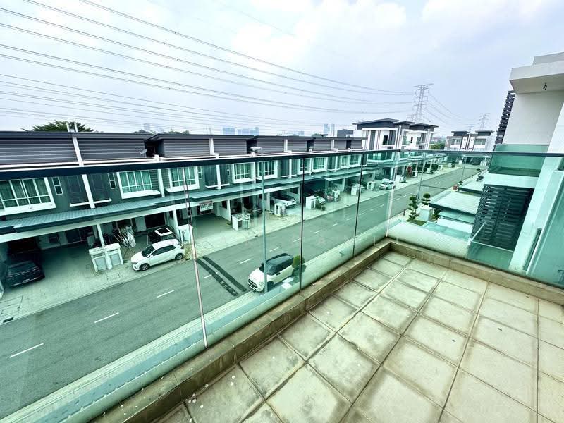 Semi-Detached House for Sale in Bandar Bukit Raja (Klang) - Ishak Ramli - Exterior - PropertyGuru.com.my