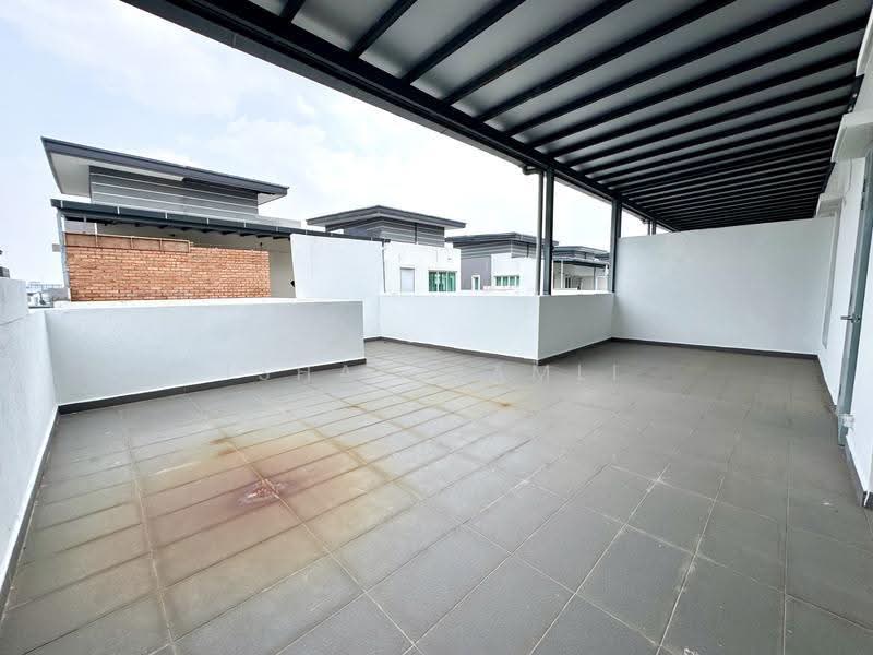 Semi-Detached House for Sale in Bandar Bukit Raja (Klang) - Ishak Ramli - Exterior - PropertyGuru.com.my