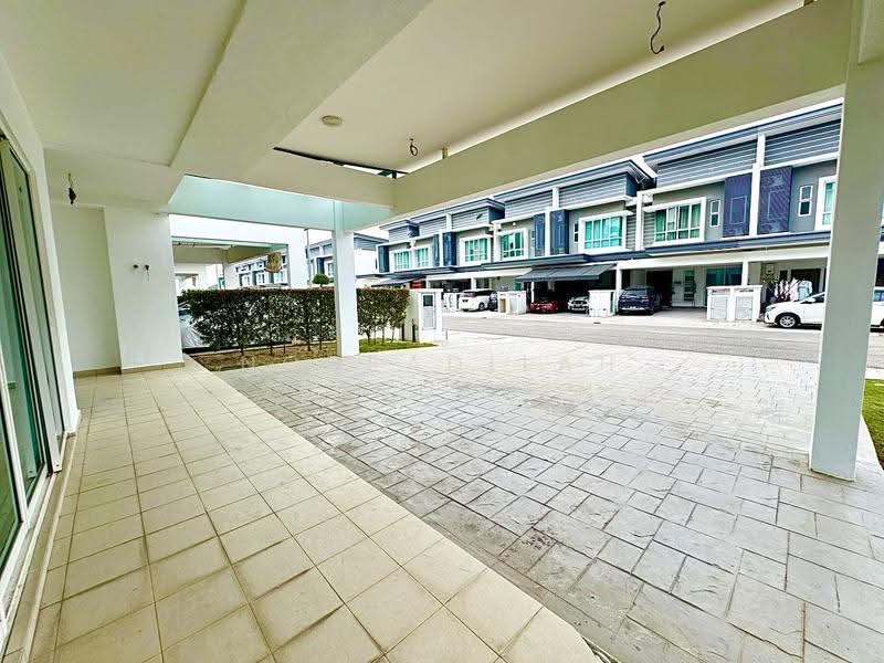 Semi-Detached House for Sale in Bandar Bukit Raja (Klang) - NORFADILAH ZAINUDDIN - Exterior - PropertyGuru.com.my