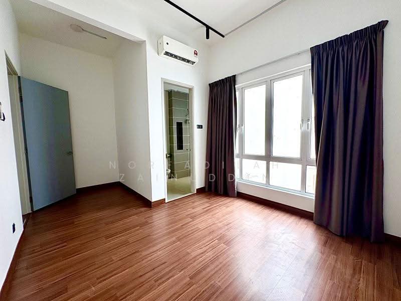 Semi-Detached House for Sale in Bandar Bukit Raja (Klang) - NORFADILAH ZAINUDDIN - Interior - PropertyGuru.com.my