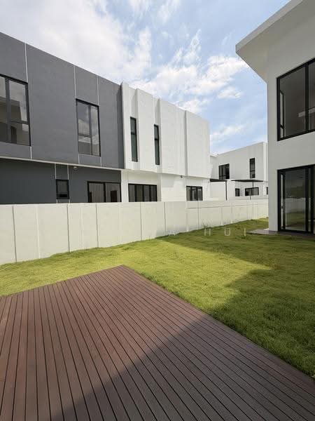 Bungalow House untuk Dijual di Seremban 2 (Seremban) - Ong Jia Hui - Exterior - PropertyGuru.com.my