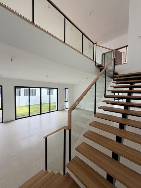 Bungalow House untuk Dijual di Seremban 2 (Seremban) - Ong Jia Hui - Living Room - PropertyGuru.com.my