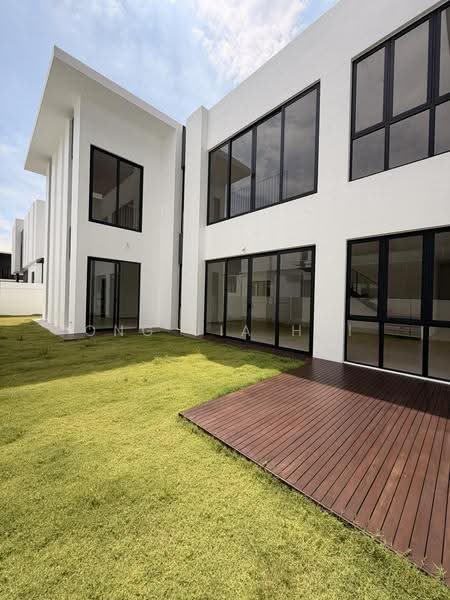 Bungalow House untuk Dijual di Seremban 2 (Seremban) - Ong Jia Hui - Exterior - PropertyGuru.com.my