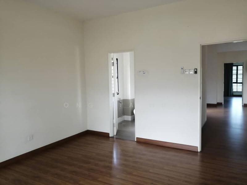 Bungalow House for Sale in Kekwa, Nilai Impian (Nilai) - Ong Jia Hui - Living Room - PropertyGuru.com.my