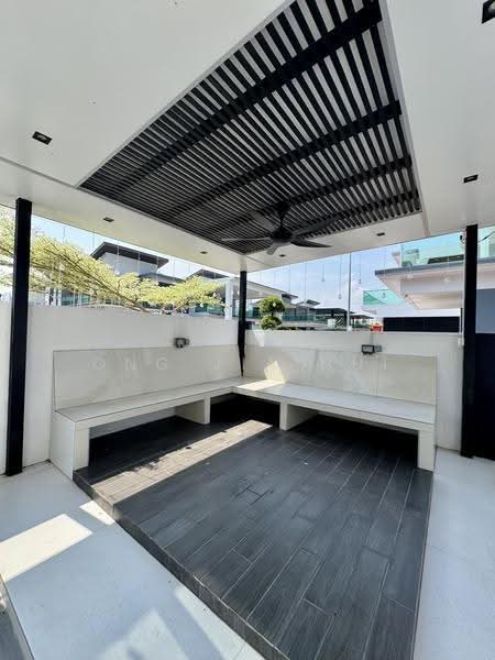 Bungalow House untuk Dijual di Dataran Segar, Lukut, Jalan Besar (Port Dickson) - Ong Jia Hui - PropertyGuru.com.my