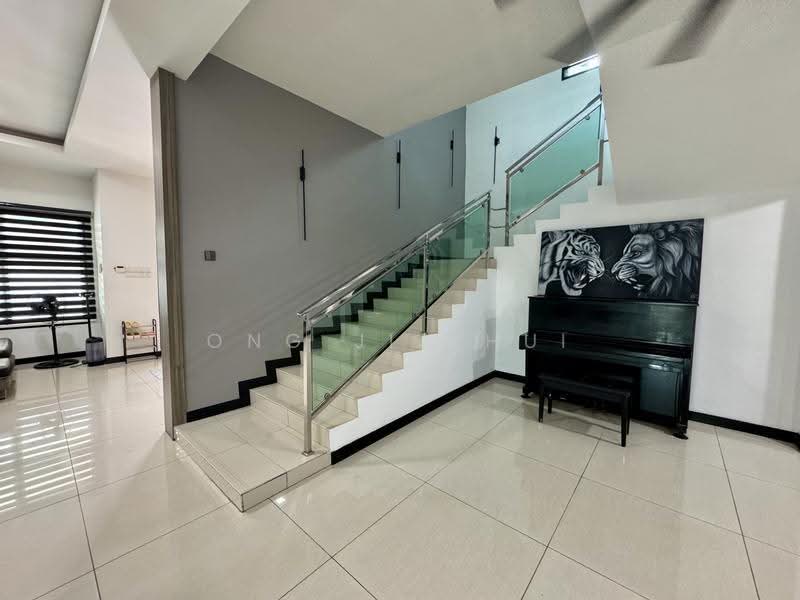 Bungalow House untuk Dijual di Dataran Segar, Lukut, Jalan Besar (Port Dickson) - Ong Jia Hui - PropertyGuru.com.my