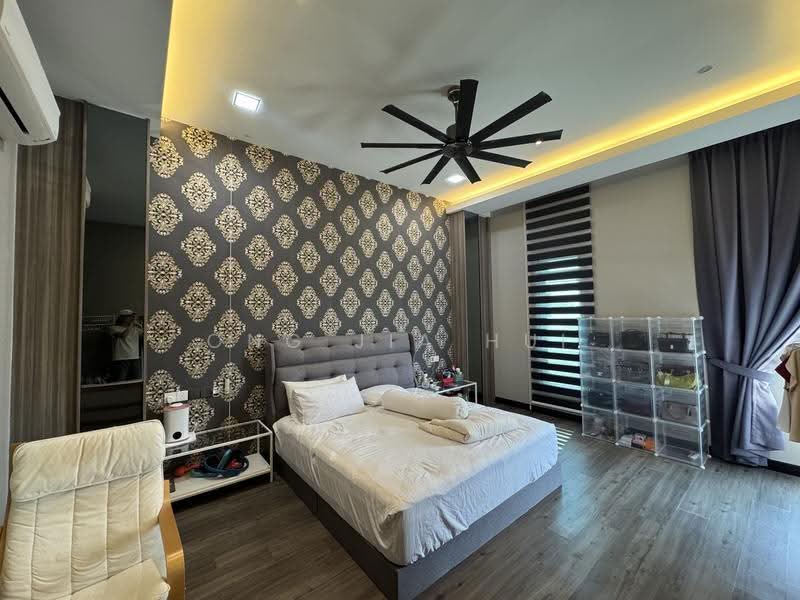 Bungalow House untuk Dijual di Dataran Segar, Lukut, Jalan Besar (Port Dickson) - Ong Jia Hui - PropertyGuru.com.my