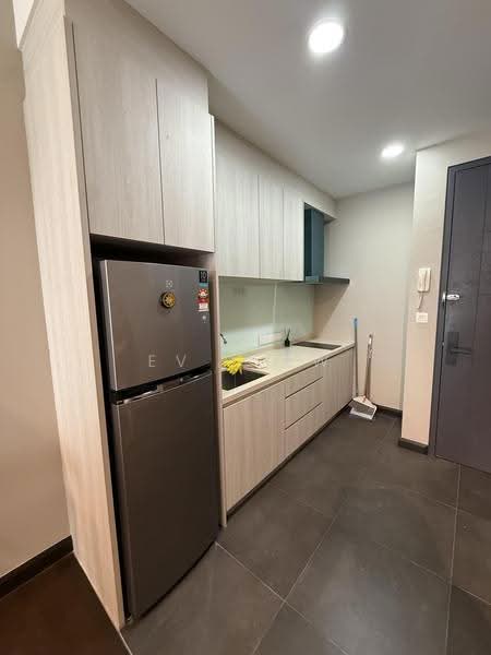 Apartment for Rent at V Residence Suites @ Sunway Velocity - EV Hiew - Kitchen - PropertyGuru.com.my