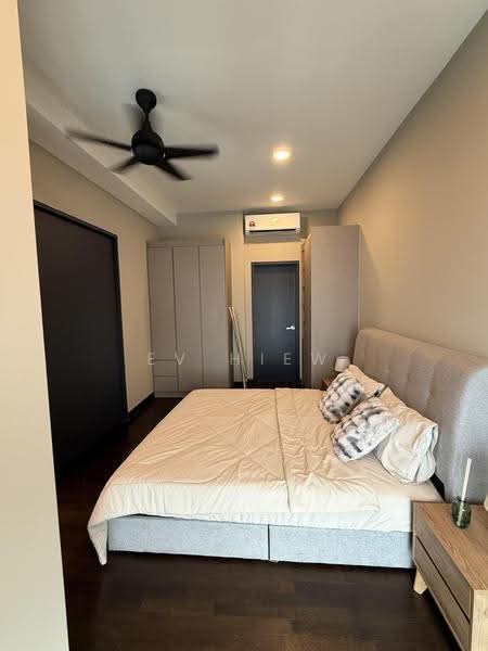 Apartment for Rent at V Residence Suites @ Sunway Velocity - EV Hiew - Bedroom - PropertyGuru.com.my