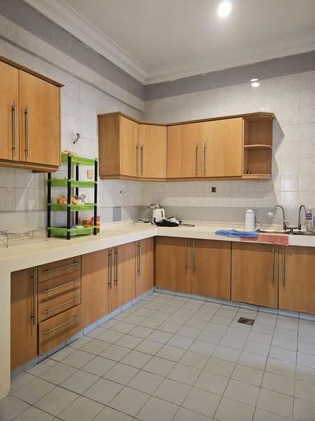 Kondominium untuk Disewa di Evergreen Park Cypress - Stella Lee - Kitchen - PropertyGuru.com.my