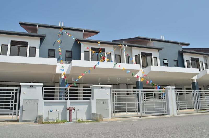 2-storey Terraced House for Sale in Bandar Putera 2 (Klang) - KT Teoh - Exterior - PropertyGuru.com.my
