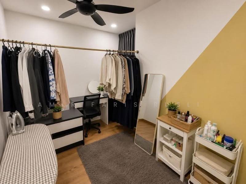 Apartment for Sale at East Bay (Seri Bayan) - Amir Faris Rusli - Bedroom - PropertyGuru.com.my