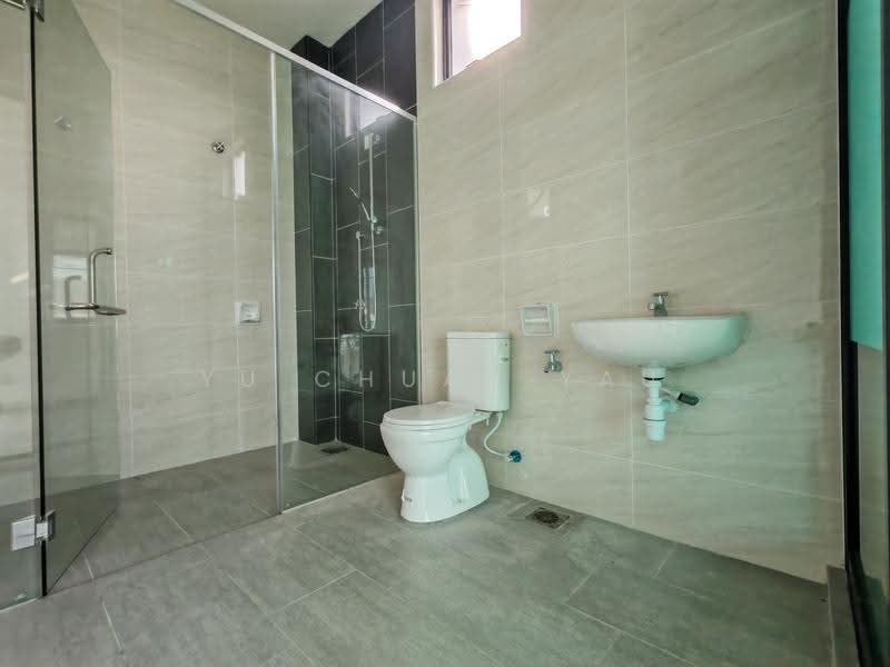 Rumah Berkembar untuk Dijual di Melaka City (Melaka) - Yu Chuan Yau - Bathroom - PropertyGuru.com.my