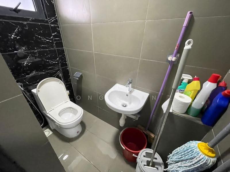Kondominium untuk Disewa di The Havre Bukit Jalil - Yong Quan - Bathroom - PropertyGuru.com.my