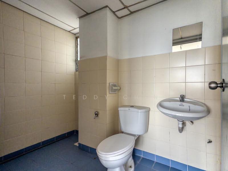 Condominium for Sale at Perdana Exclusive - Teddy Chin - Bathroom - PropertyGuru.com.my