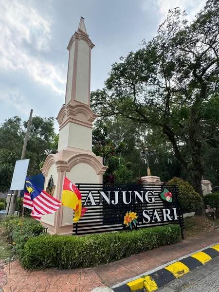 Rumah Teres untuk Dijual di Shah Alam (Selangor) - Vincent Tan - Exterior - PropertyGuru.com.my