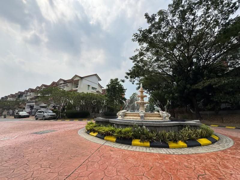 Rumah Teres untuk Dijual di Shah Alam (Selangor) - Vincent Tan - Exterior - PropertyGuru.com.my