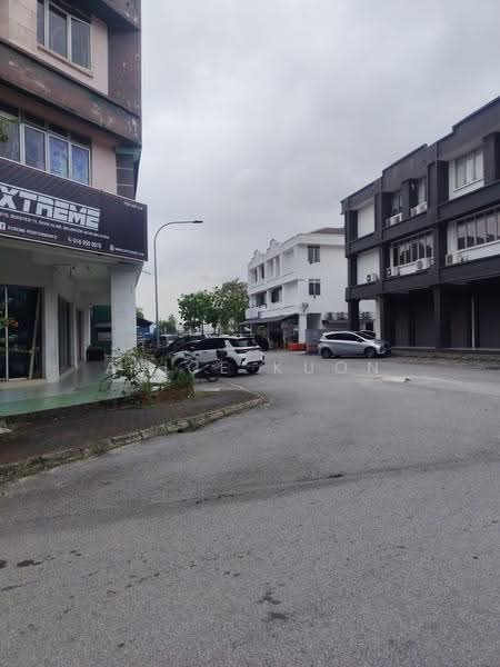 Shop / Office untuk Dijual di Seksyen 13 (Shah Alam) - Alice Kuon - Exterior - PropertyGuru.com.my