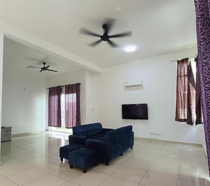 Rumah Berkembar untuk Disewa di Canary Garden (Klang) - Shereen Tan - Living Room - PropertyGuru.com.my