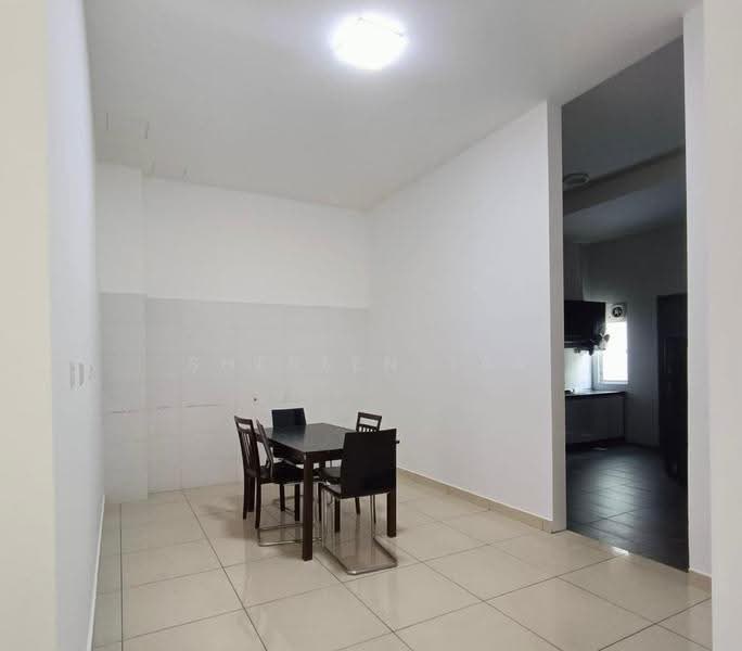 Rumah Berkembar untuk Disewa di Canary Garden (Klang) - Shereen Tan - Dining Room - PropertyGuru.com.my
