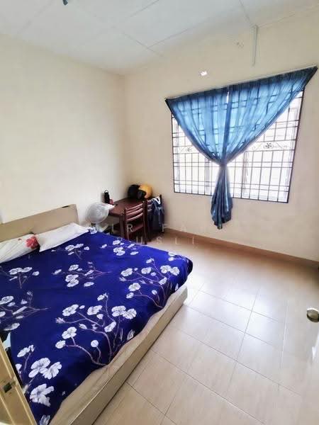 Rumah Teres 1-Tingkat untuk Dijual di Taman Bukit Tiram (Ulu Tiram) - Amir Faris Rusli - Bedroom - PropertyGuru.com.my