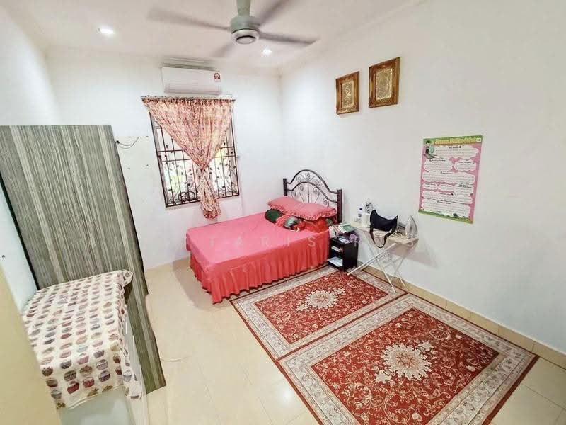 Rumah Teres 1-Tingkat untuk Dijual di Taman Bukit Tiram (Ulu Tiram) - Amir Faris Rusli - Bedroom - PropertyGuru.com.my