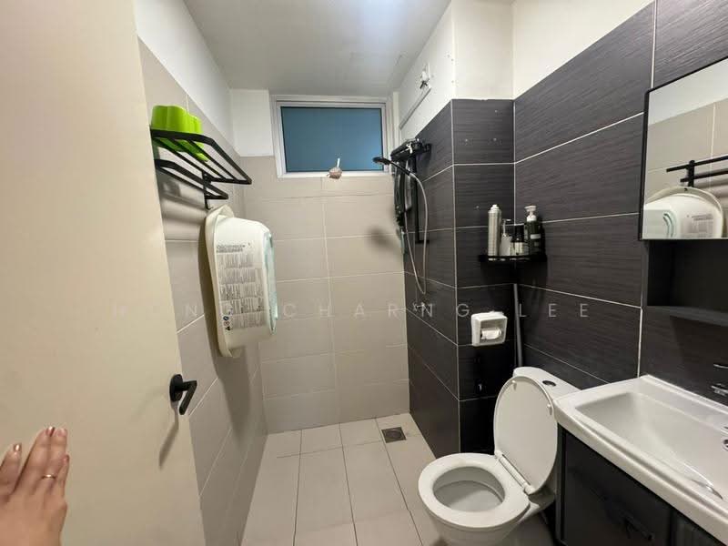 Apartment for Rent at Midori Green (Pangsapuri Hijauan) - Hong Charng Lee - Bathroom - PropertyGuru.com.my