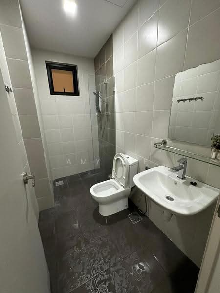 Kediaman Servis untuk Dijual di D'sands Residence - Amy Lee - Bathroom - PropertyGuru.com.my