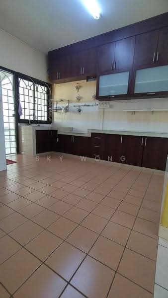 2-storey Terraced House for Sale in Taman Putra Prima (Puchong) - Sky Wong - Kitchen - PropertyGuru.com.my